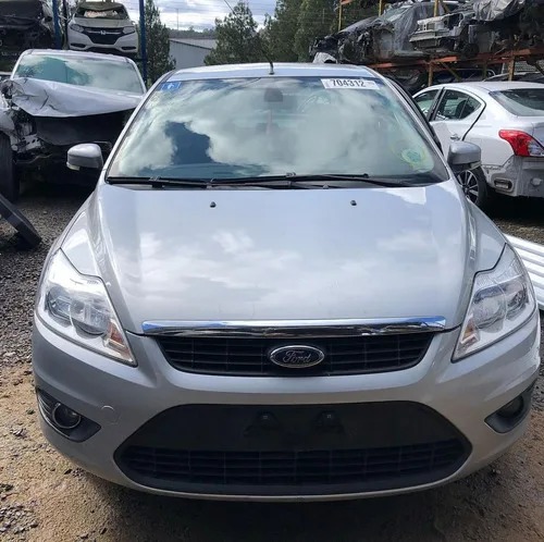 PARACHOQUE FOCUS 2011